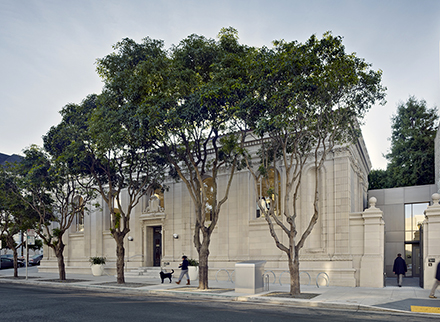 Golden Gate Valley Branch Library