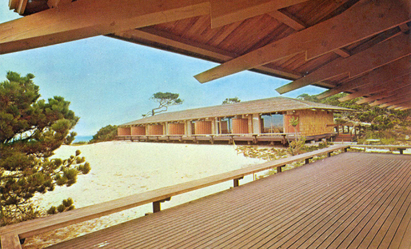 Surf and Sand Living Room